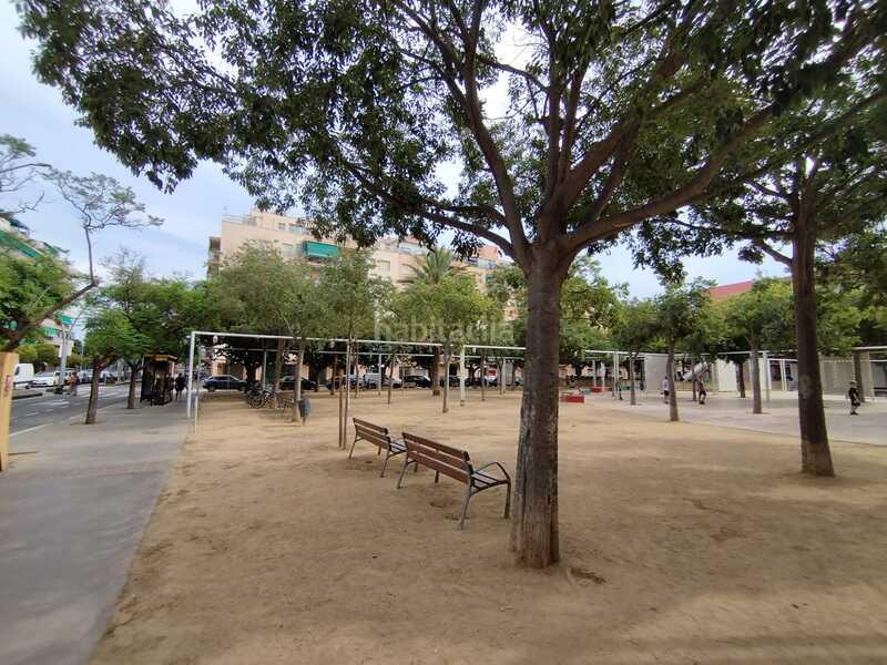 Foto 7d958640-906a-4ddc-9d4b-2e16d8254657. Terrain résidentiel dans Centre Prat de Llobregat (El)