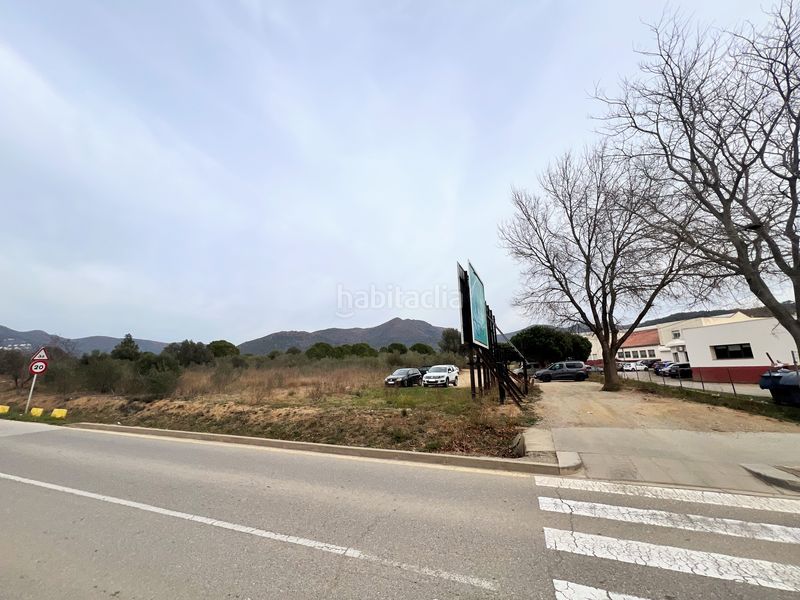 Foto 0a2e81a6-84ae-417a-85ff-c0cd2cbf7843. Terreny residencial a Centre Roses