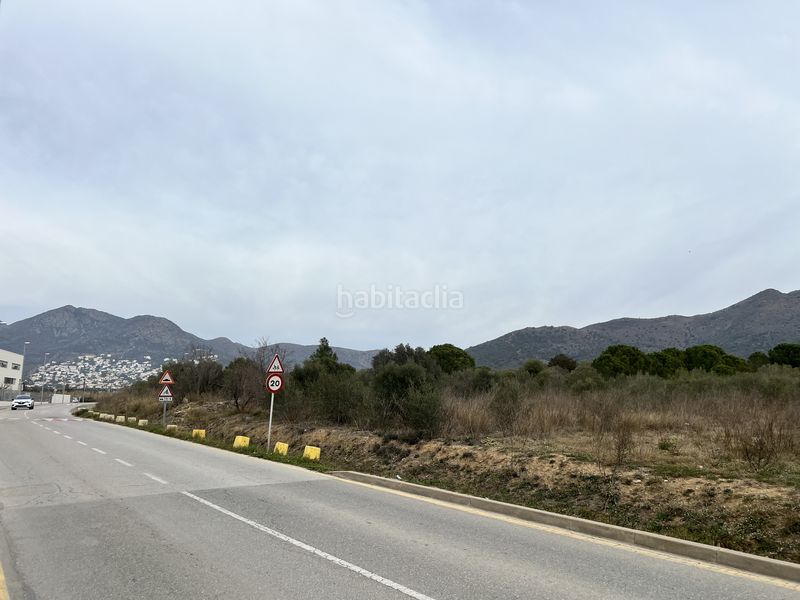 Foto 3fa389c5-f909-4768-9d88-99b13915ad21. Terreny residencial a Centre Roses