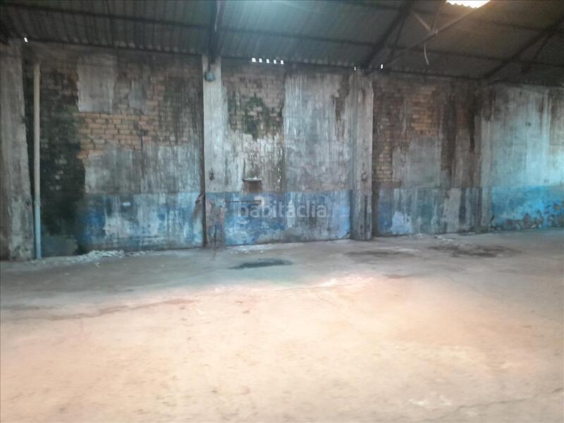 Foto 6e6de7f2-caf6-4820-965d-d20af5f10893. Solar industrial en El Pilar Villarreal / Vila - real