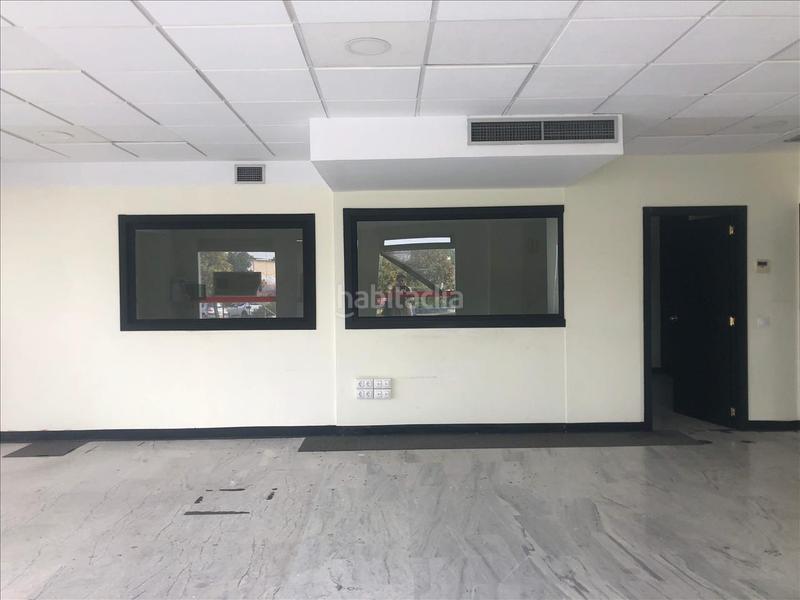 Foto d71b57d4-7233-4ae7-b950-a5775aa80f28. Oficina en Urbadiez - Entrepuentes Sevilla