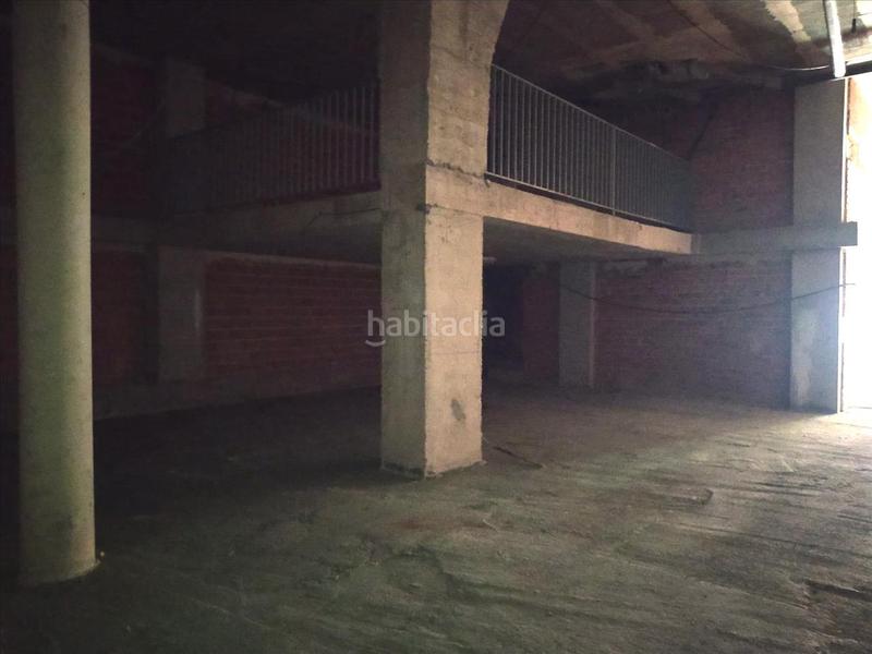 Foto 0f7265f3-f5d2-4a63-896c-eed8eefc4aa3. Local comercial en Mestalla Valencia