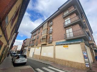 Parking voiture  Emiliano bernabe