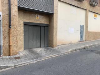 Parking voiture  Emiliano bernabe