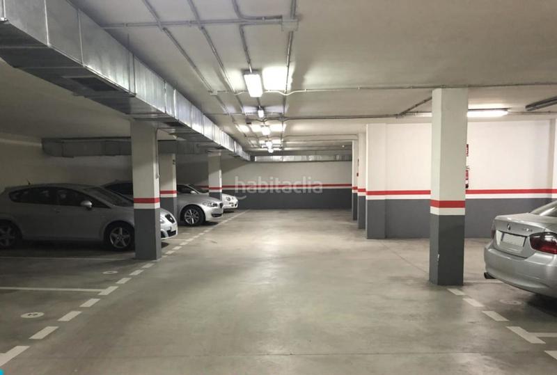 Foto f46eff61-6bec-4157-ac0a-8fd64c8f9eec. Autoparkplatz in Sur Ávila