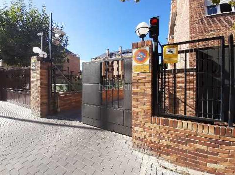 Foto 5479e641-f818-4672-ae29-c6aea63f0be8. Parking coche en Monte el Pilar Majadahonda