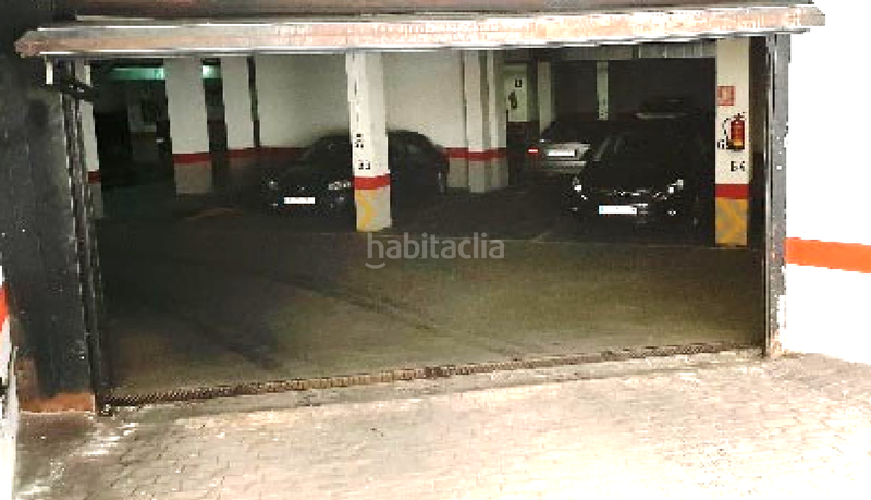 Foto 5088c120-9df7-4b38-b73c-81d18ecfea51. Aparcament cotxe a Casco Antiguo Galapagar