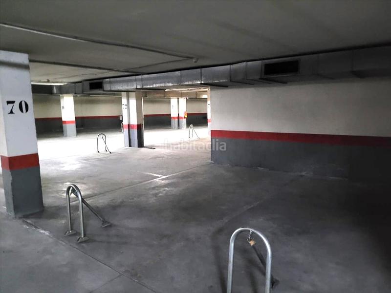 Foto f942eb2c-b590-4cb0-8e09-495322dd1f74. Parking coche en Casco Antiguo Galapagar