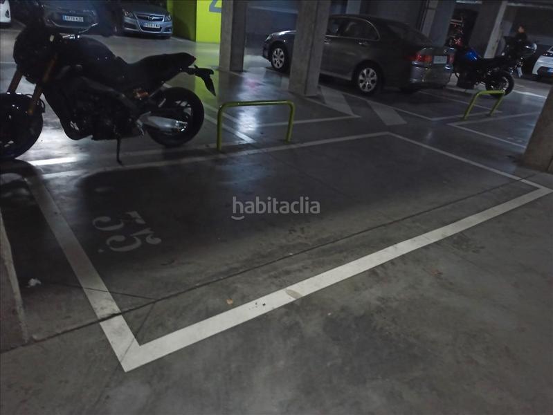 Foto e297c985-1526-4973-9c31-c34978f71824. Parking voiture dans Tempranales San Sebastián de los Reyes