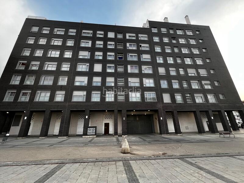 Foto 693a6868-f1d9-41a6-a775-dc9594a60cb3. Parking voiture dans Centro Arganda del Rey