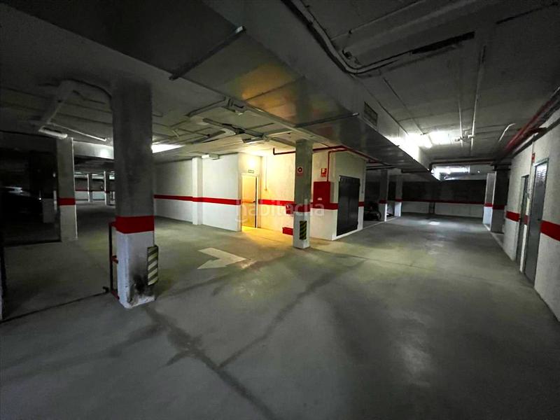 Foto 1ec9d930-f474-4912-b25f-e2439a35ba6f. Car parking in Zona Industrial Tres Cantos