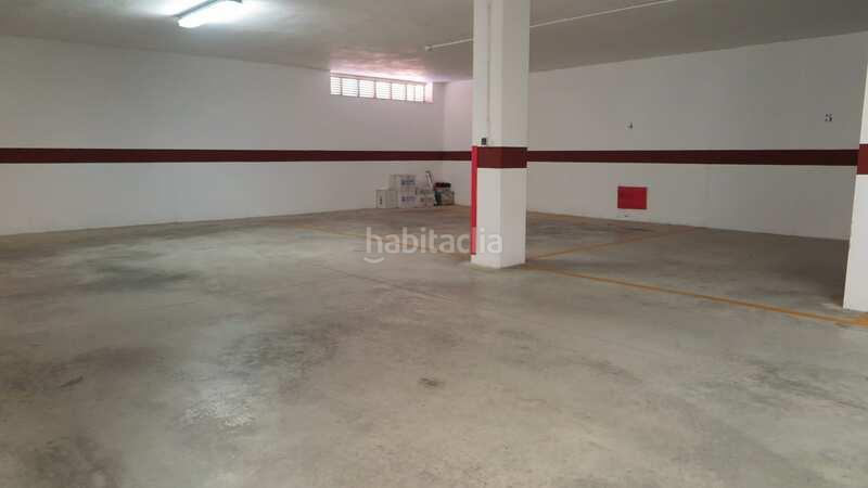 Foto 4f7fb989-64f5-4c92-a08d-567079c8498a. Aparcament cotxe a Segorbe