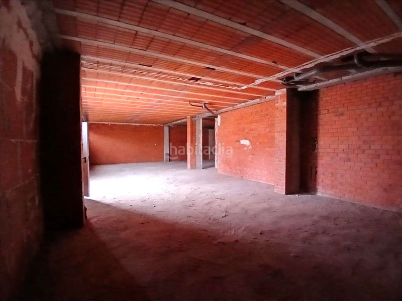 Foto 1f93c0e6-1014-4c3a-92b3-aa7a2d0ffa2d. Local comercial a Cuéllar