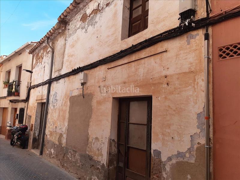 Foto b1e433f3-aa1a-4b23-9efc-91c2d1fa0398. Casa a Corbera de Llobregat