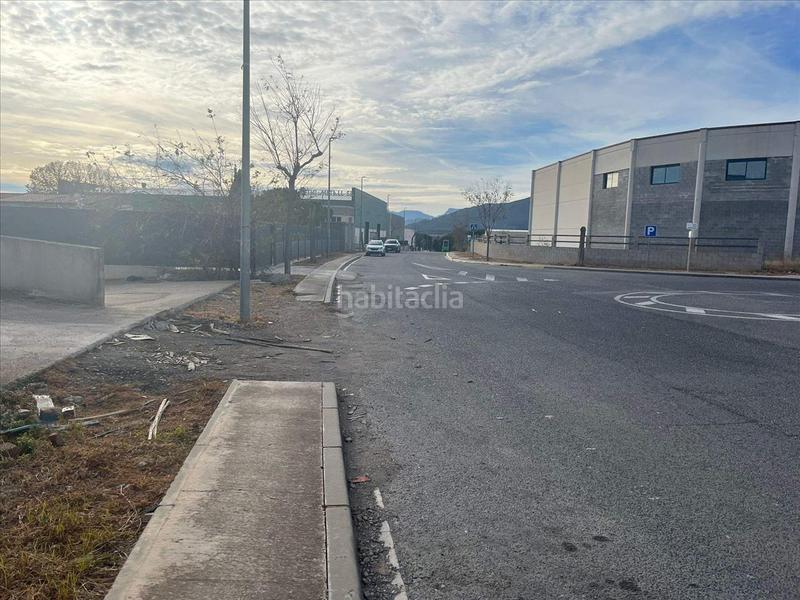 Foto 6f036d7a-404c-4a96-95be-7bff3905806a. Nave industrial en Borges del Camp (Les)