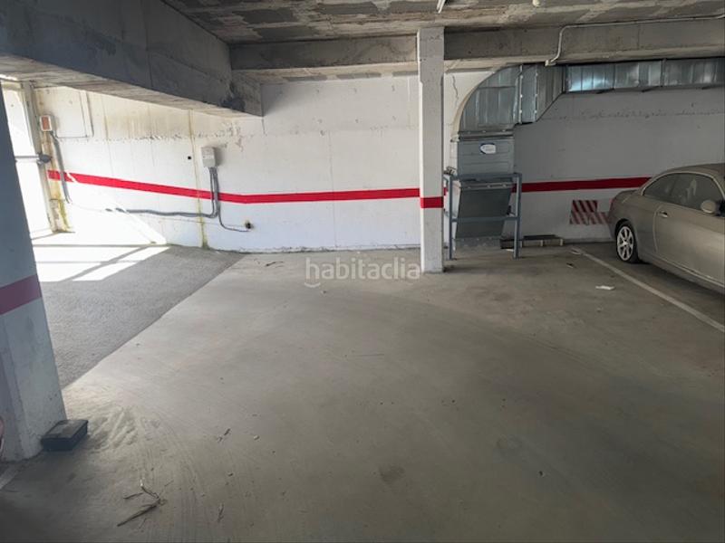 Foto 8938a379-2235-4f75-809f-525144ffd9e8. Aparcament cotxe a Dosrius poble Dosrius