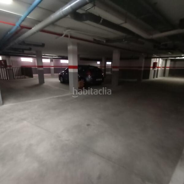 Foto 11867ac3-0d03-4c16-9e83-d95e832e0a3f. Parking coche en Magán