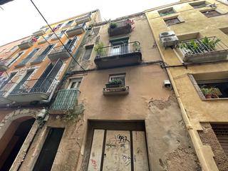 Business premise  L'esglèsia