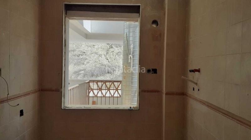 Foto 79708bf9-d501-4163-87b1-b59fd85a3c58. Aparcament cotxe a Terque