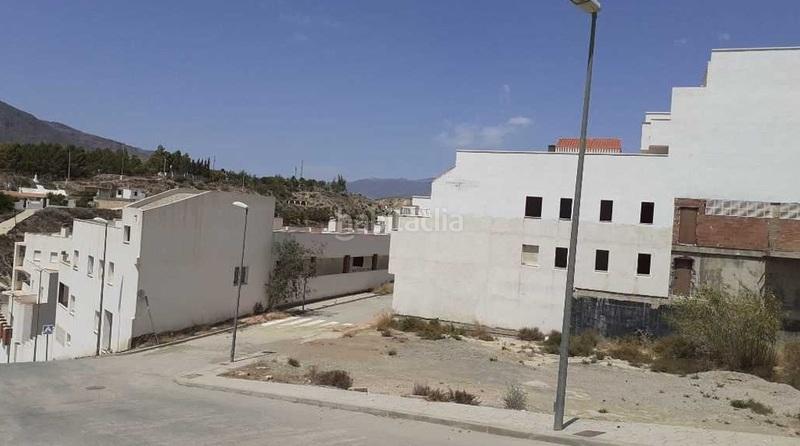 Foto a9fe92f0-3a51-4d88-9418-774d331a4963. Aparcament cotxe a Terque