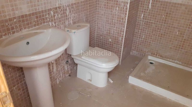 Foto c8e03290-43a8-40c3-85bf-3b3ce7cc15d7. Posto auto in Terque