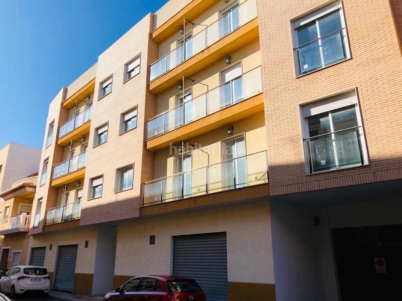 Foto 7783aff6-d5d3-45ce-9814-95cc9c7c27f2. Aparcament cotxe a Verger (el)