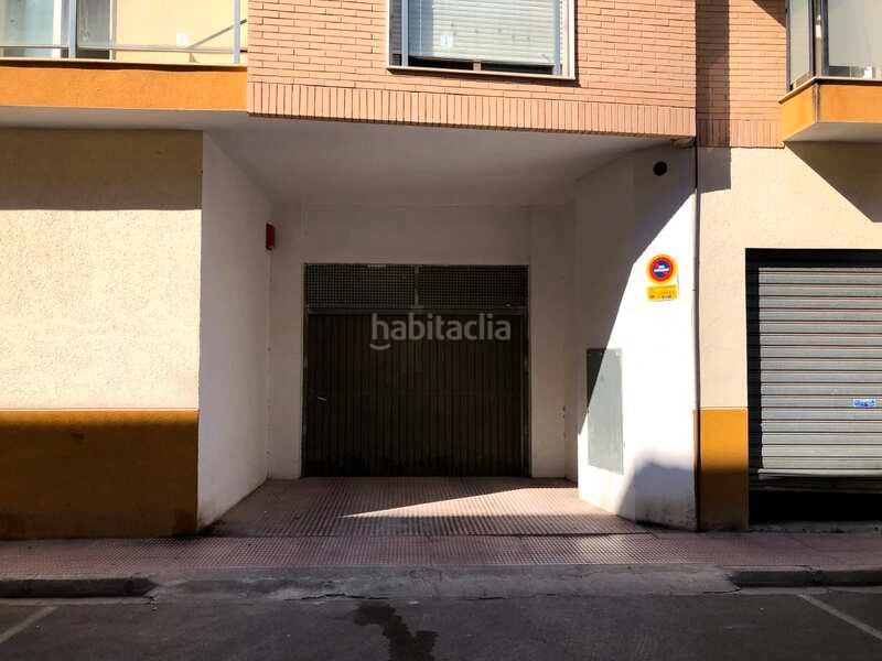 Foto e2dc7ae7-dce5-40c6-b659-d251327857af. Aparcament cotxe a Verger (el)