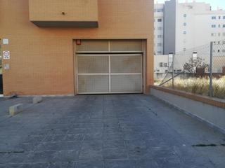 Aparcament cotxe  Avda finestrat 30