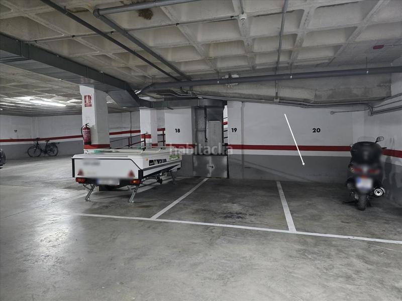 Foto 259a8e48-b811-45de-8990-51f369470e0d. Autoparkplatz in El Toscar Elche / Elx
