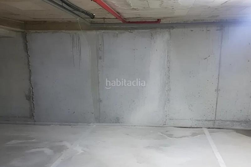 Foto 8ab67531-2a65-41ae-b4ea-daea80e6e2cd. Parking voiture dans Puerto Deportivo Guardamar del Segura