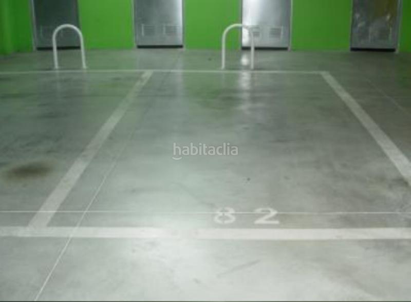 Foto a466eb73-8f93-4d8d-8aff-3103b08be3e7. Car parking in Ayuntamiento - Avenida Siglo XXI Azuqueca de Henares