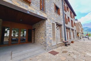 Geschäftsraum  Francia escarrilla