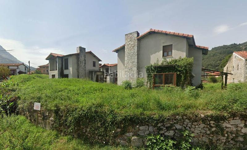 Foto c2c0dedf-a41c-4a41-a918-d033427c5049. Edificio en Ruesga