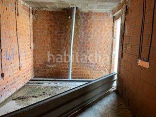 Foto f5cdb1e2-b4ae-4a1c-8a34-547784bfb911. Edificio in Centro de Especialidades Ocaña