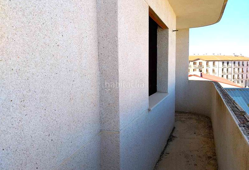 Foto c57c464a-e593-4bb8-9b45-87305c2c5d2f. Edifici a Centro de Especialidades Ocaña