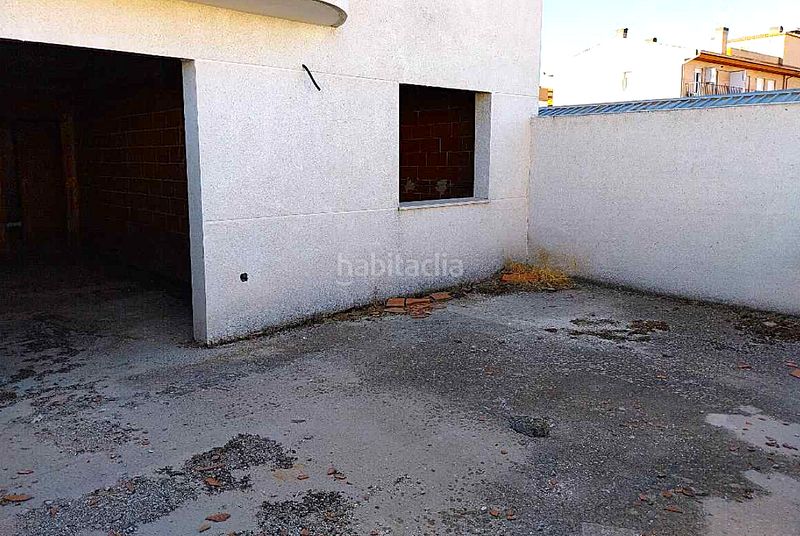Foto fac1b3dc-1760-459a-9698-1f0abb1a80b5. Edifici a Centro de Especialidades Ocaña