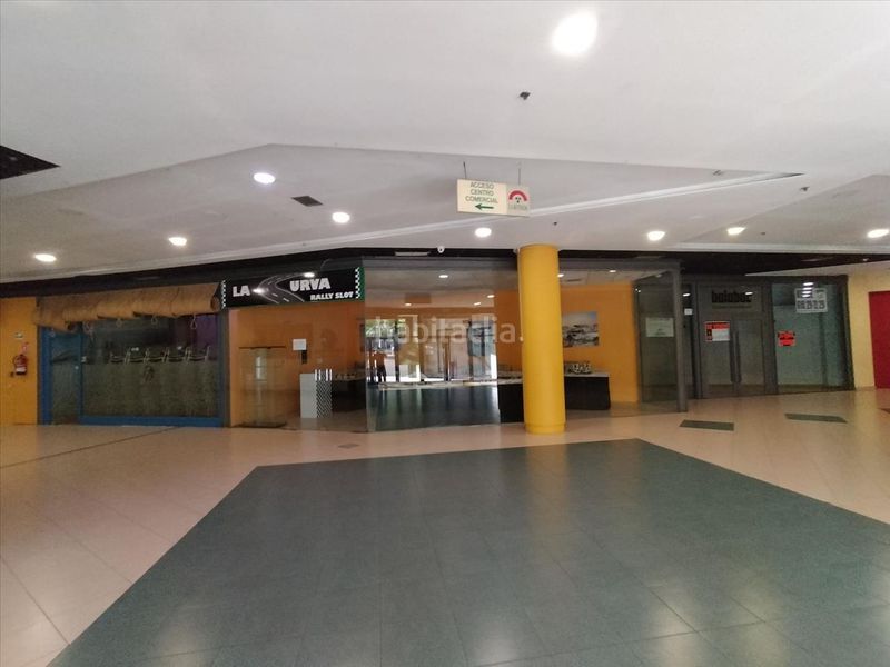 Foto bdf87f5a-7bd9-41c3-9709-98e84b12be50. Business premise in Estación-Centro Tres Cantos