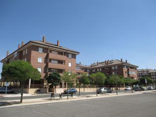 Car parking  Calle de la vereda del esquileo