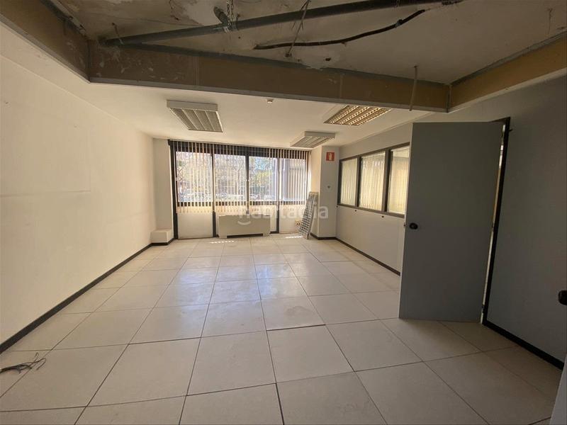 Foto f450b3e9-a717-4537-95e9-f4387ef086c9. Bureau dans Putget - Farró Barcelona