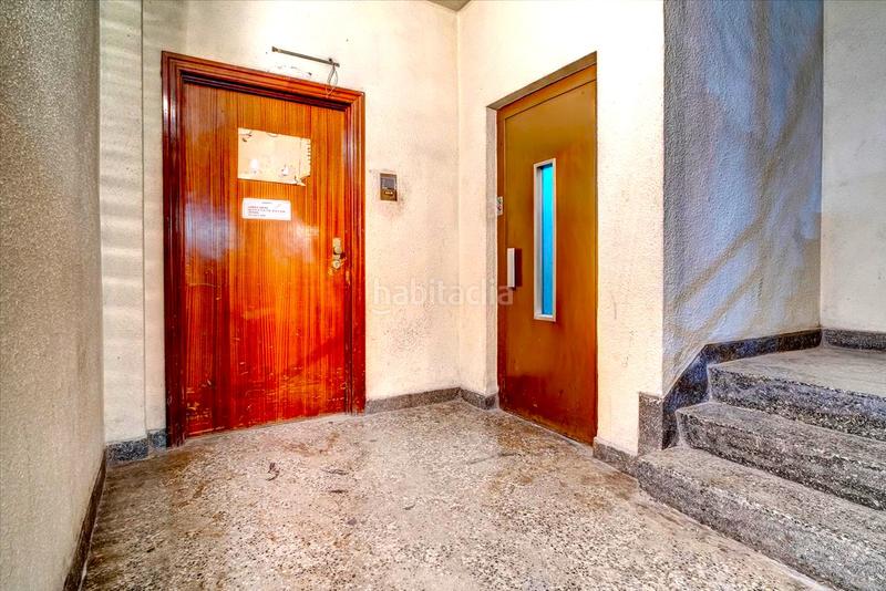 Foto f247319a-919d-4bf5-a975-86e432ba645b. Nau industrial a Rekalde Centro Bilbao