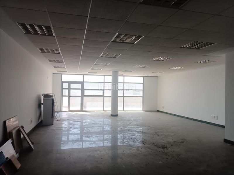 Foto cfdb854d-c44e-4df1-94f7-f9c1f2bb78d4. Bureau dans Son Anglada Palma de Mallorca