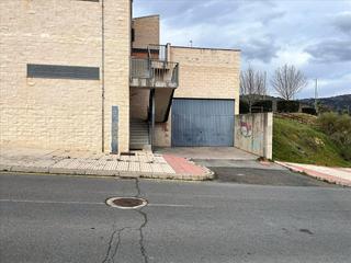 Aparcament cotxe  Jaguarzo