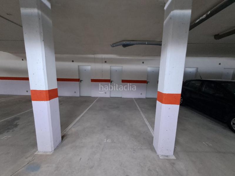 Foto 5e93caf0-4192-4754-87d7-ad5d1b15c909. Parking voiture dans Villatobas