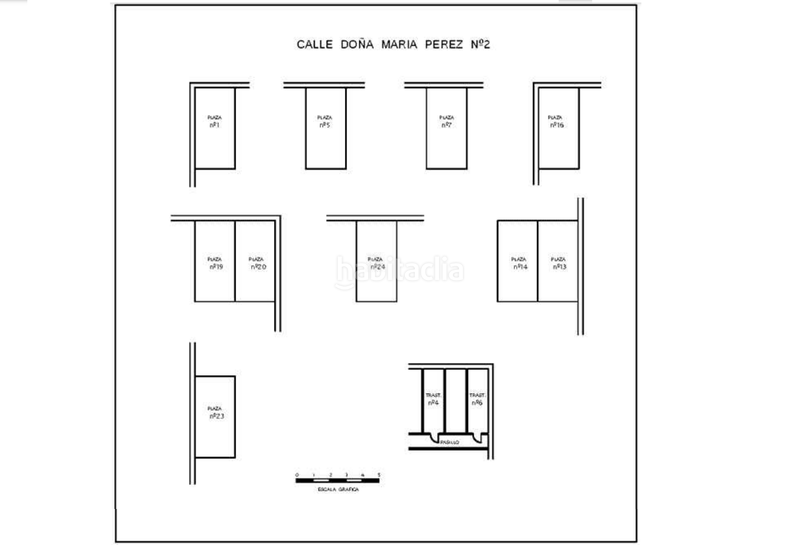Foto 319914f7-9e14-4d31-a9fa-19096ac2d9e6. Aparcament cotxe a Hervás