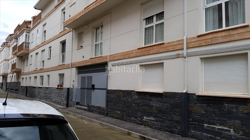 Foto 747e8c8c-55c6-4915-b761-8e0f4a2a8943. Aparcament cotxe a Hervás