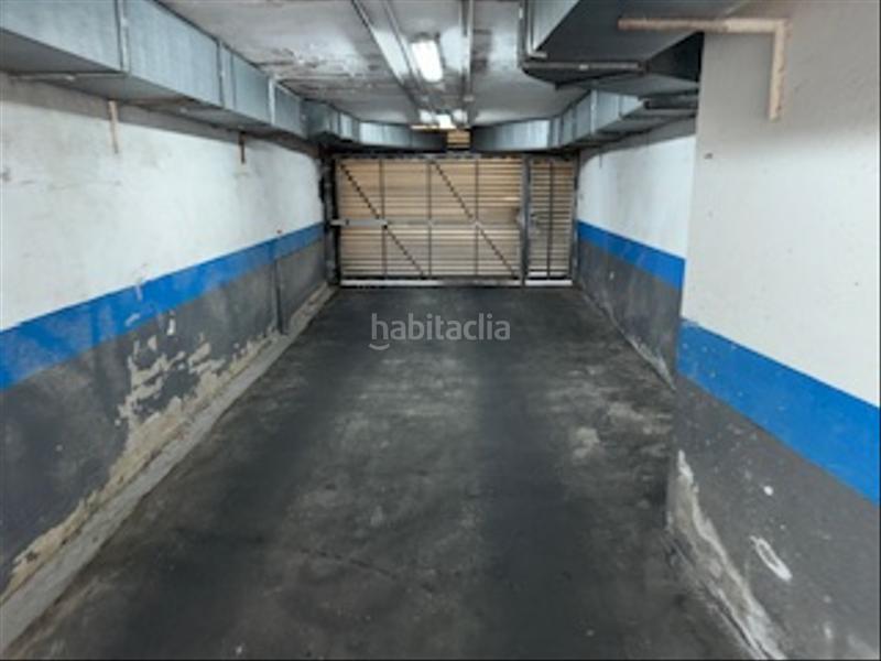 Foto 763a48f9-8b2b-4337-9832-1f10d92804e8. Parking coche en Cabrils