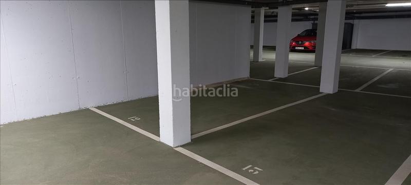 Foto 0af4ef2f-9557-43ca-b626-20f6095c6181. Aparcament cotxe a Ampuero