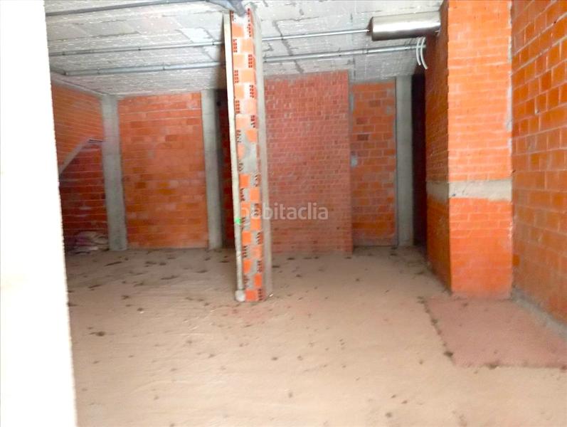 Foto a7c9e1e2-b1b3-4ce0-97d7-38e5a16cf7ff. Local commercial dans Centro Ponferrada