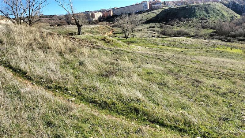 Foto 3a5a83ef-2eb1-42ee-93c5-3e0e8a2f4c7f. Terreny residencial a El Cerro - Ctra. De San Rafael Segovia