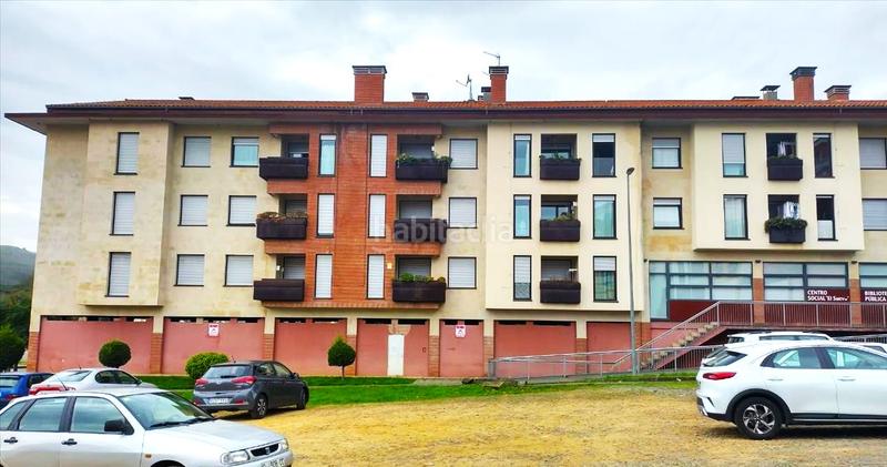 Foto 4ec5513b-0118-48a7-ba4f-936ac2c98e01. Aparcament cotxe a Colunga